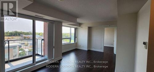 718 - 8200 Birchmount Road, Markham, ON - Indoor Photo Showing Other Room