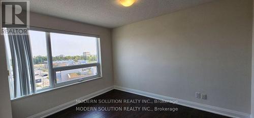 718 - 8200 Birchmount Road, Markham, ON - Indoor Photo Showing Other Room