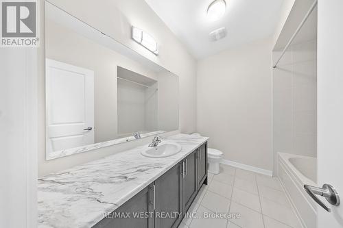 38 Singhampton Road, Vaughan, ON - Indoor Photo Showing Bathroom