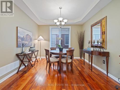 3255 Mccurdy Court, Burlington, ON - Indoor Photo Showing Dining Room