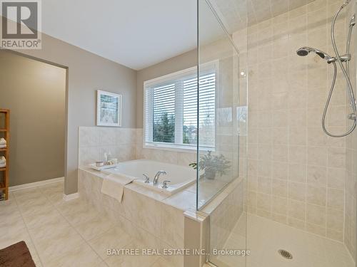 3255 Mccurdy Court, Burlington, ON - Indoor Photo Showing Bathroom