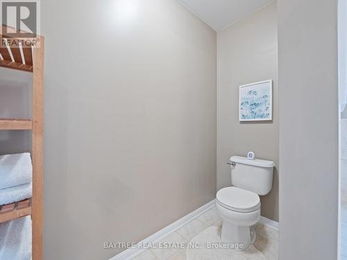 3255 Mccurdy Court, Burlington, ON - Indoor Photo Showing Bathroom