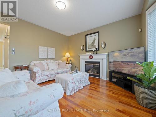 3255 Mccurdy Court, Burlington, ON - Indoor With Fireplace