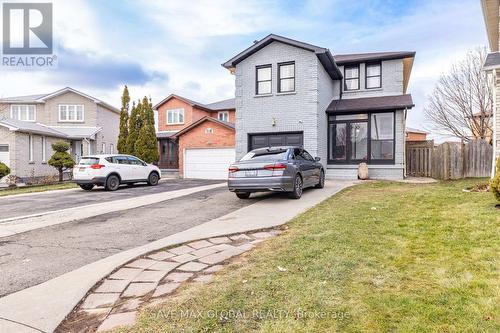 30 Rodwell Court, Brampton, ON - Outdoor With Facade