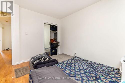 30 Rodwell Court, Brampton, ON - Indoor Photo Showing Bedroom