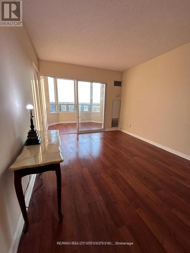 2207 - 135 Hillcrest Avenue, Mississauga, ON - Indoor Photo Showing Other Room