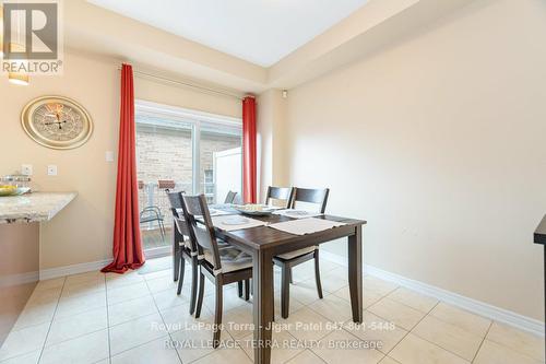 2 - 2220 Queensway Drive, Burlington, ON - Indoor Photo Showing Dining Room