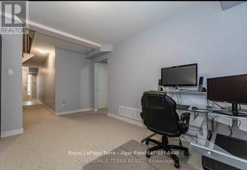 2 - 2220 Queensway Drive, Burlington, ON - Indoor Photo Showing Office