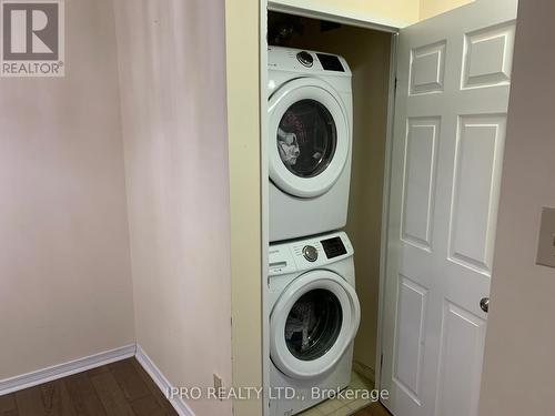 1407 - 350 Rathburn Road W, Mississauga, ON - Indoor Photo Showing Laundry Room