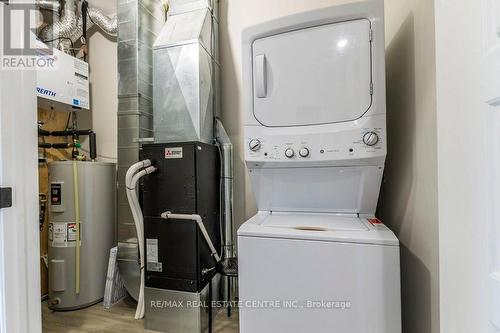 905 - 361 Quarter Town Line Road, Tillsonburg, ON - Indoor Photo Showing Laundry Room