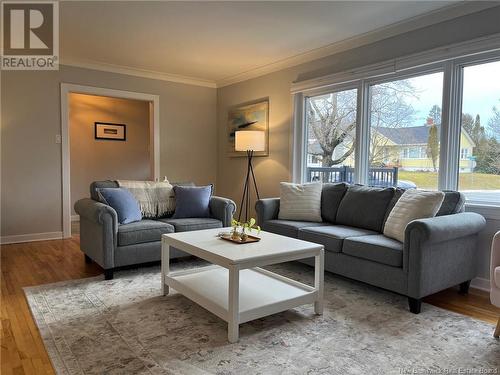 15 Fenton Drive, Saint John, NB - Indoor Photo Showing Living Room