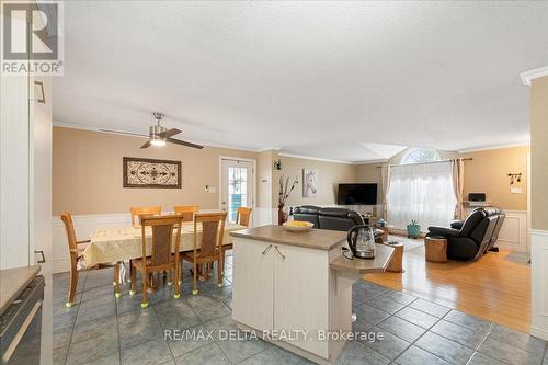 213 Longueuil Street, Champlain, ON - Indoor