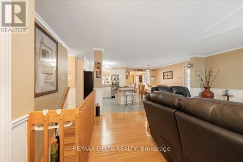 213 Longueuil Street, Champlain, ON - Indoor Photo Showing Living Room