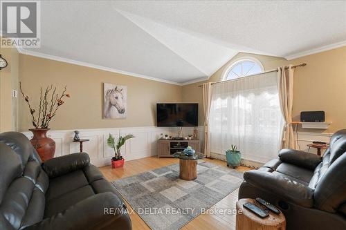 213 Longueuil Street, Champlain, ON - Indoor Photo Showing Living Room