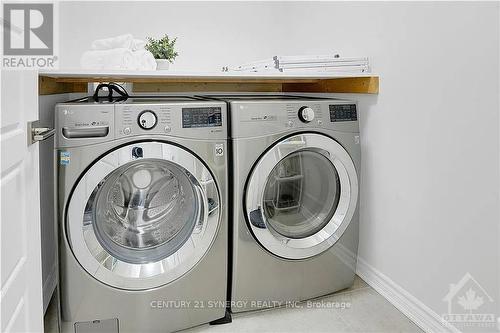 402 Cope Drive, Ottawa, ON - Indoor Photo Showing Laundry Room