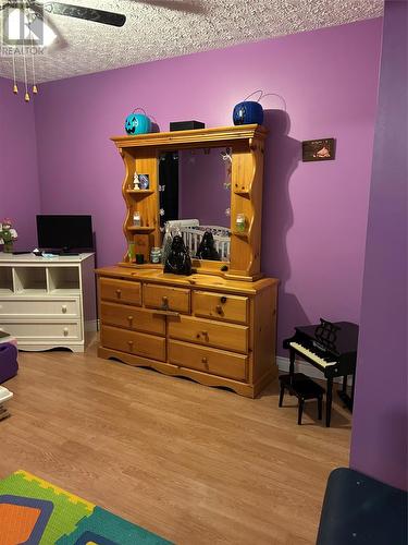 14 Dunn'S Place, St John'S, NL - Indoor Photo Showing Bedroom