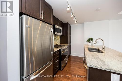 405 - 131 Holland Avenue, Ottawa, ON - Indoor Photo Showing Kitchen With Stainless Steel Kitchen With Double Sink