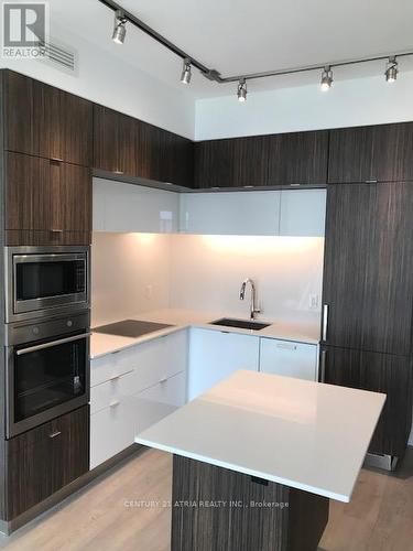 736 - 15 Merchants Wharf, Toronto, ON - Indoor Photo Showing Kitchen With Upgraded Kitchen