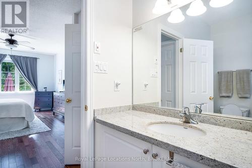 19 - 110 Napier Street, Blue Mountains (Thornbury), ON - Indoor Photo Showing Bathroom