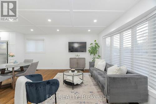 51 Allendale Road, Brampton, ON - Indoor Photo Showing Living Room