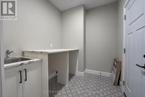 15 John Street S, Bluewater (Zurich), ON - Indoor Photo Showing Other Room