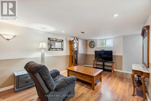 5003 Thunder Road, Ottawa, ON - Indoor