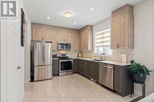 108 Rugosa Street, Ottawa, ON - Indoor Photo Showing Kitchen