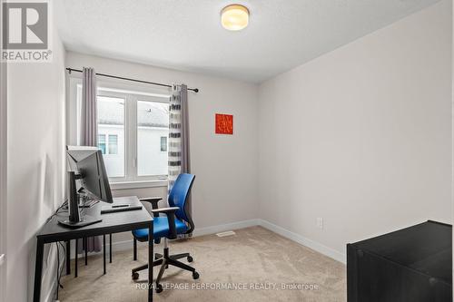 108 Rugosa Street, Ottawa, ON - Indoor Photo Showing Office