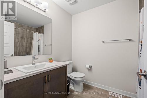 108 Rugosa Street, Ottawa, ON - Indoor Photo Showing Bathroom