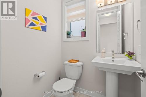 108 Rugosa Street, Ottawa, ON - Indoor Photo Showing Bathroom