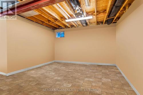 17 Waterview Court, Welland (772 - Broadway), ON - Indoor Photo Showing Basement