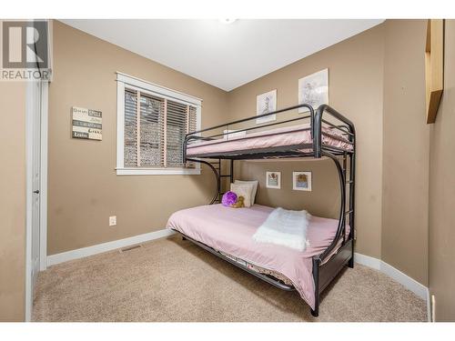 1011 Mt. Ida Drive, Vernon, BC - Indoor Photo Showing Bedroom