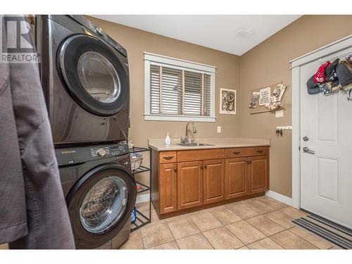 1011 Mt. Ida Drive, Vernon, BC - Indoor Photo Showing Laundry Room