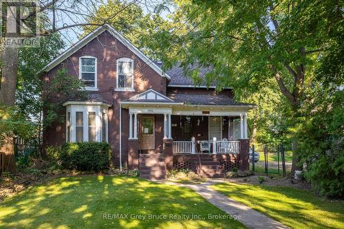 1154 4Th Avenue E, Owen Sound, ON - Outdoor With Deck Patio Veranda With Facade