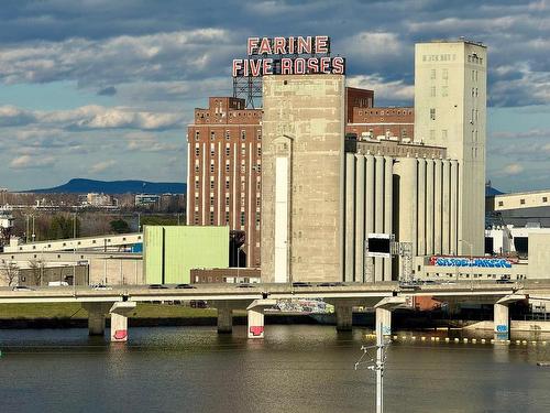 View - 802-1320 Rue Olier, Montréal (Le Sud-Ouest), QC - Outdoor With Body Of Water With View