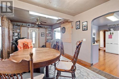 314 County Rd 27 West, Kingsville, ON - Indoor Photo Showing Dining Room