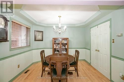 40 Rocky Mountain Crescent, Brampton, ON - Indoor Photo Showing Dining Room