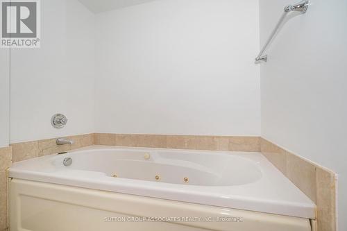 414 - 1 Ripley Avenue, Toronto, ON - Indoor Photo Showing Bathroom