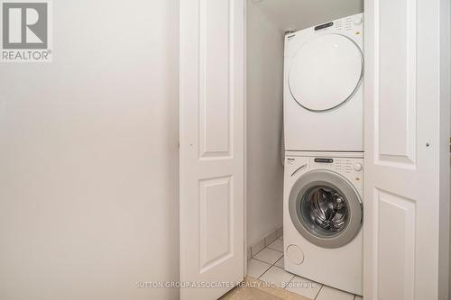 414 - 1 Ripley Avenue, Toronto, ON - Indoor Photo Showing Laundry Room