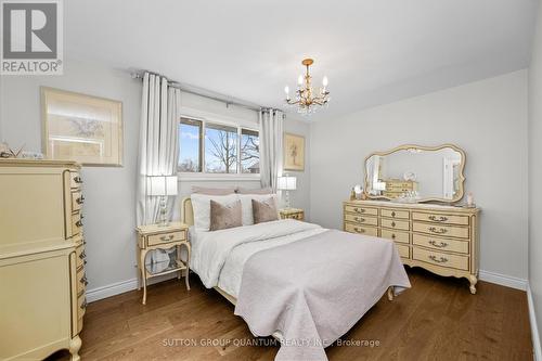 2401 St Frances Drive, Burlington, ON - Indoor Photo Showing Bedroom