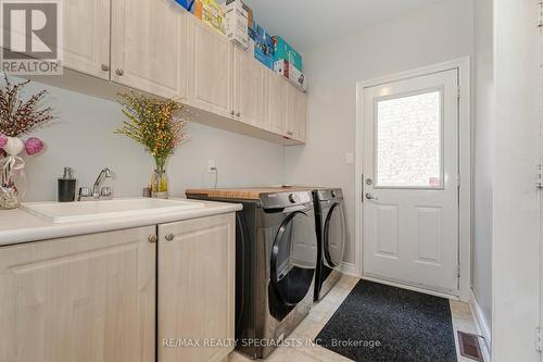 7 Sorbonne Drive, Brampton, ON - Indoor Photo Showing Laundry Room