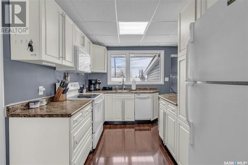 202 Lewis Street, Balgonie, SK - Indoor Photo Showing Kitchen