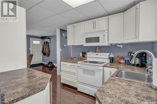 202 Lewis Street, Balgonie, SK - Indoor Photo Showing Kitchen