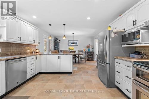 1900 Keene Road, Otonabee-South Monaghan, ON - Indoor Photo Showing Kitchen With Upgraded Kitchen