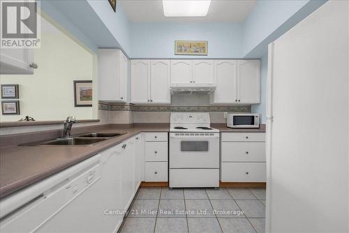 2510 - 100 Burloak Drive, Burlington (Appleby), ON - Indoor Photo Showing Kitchen With Double Sink