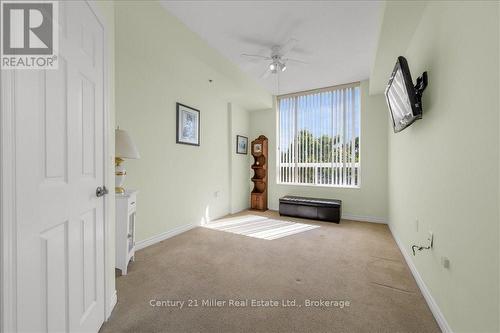 2510 - 100 Burloak Drive, Burlington (Appleby), ON - Indoor Photo Showing Other Room