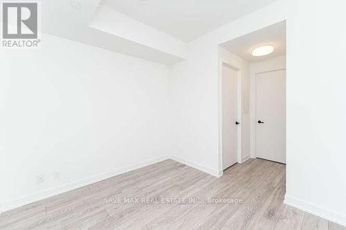 1620 - 108 Peter Street, Toronto, ON - Indoor Photo Showing Other Room