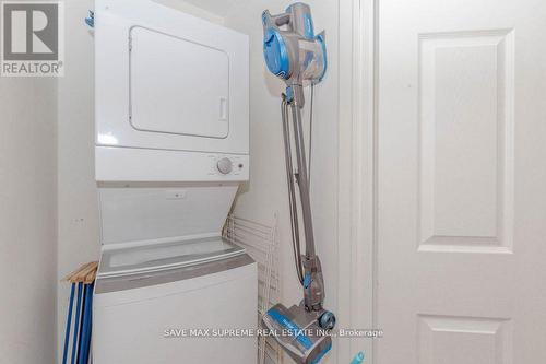 34 Coxhead Lane, Ajax, ON - Indoor Photo Showing Laundry Room