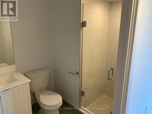 1601 - 225 Village Green Square, Toronto, ON - Indoor Photo Showing Bathroom