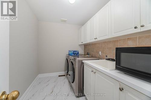 42 Domenico Crescent, Brampton, ON - Indoor Photo Showing Laundry Room